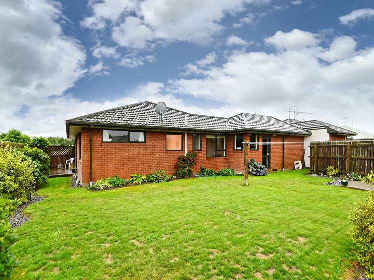 9a Devon Crescent Darfield_16