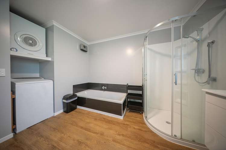 21 Mackinnon Loop Te Anau_14