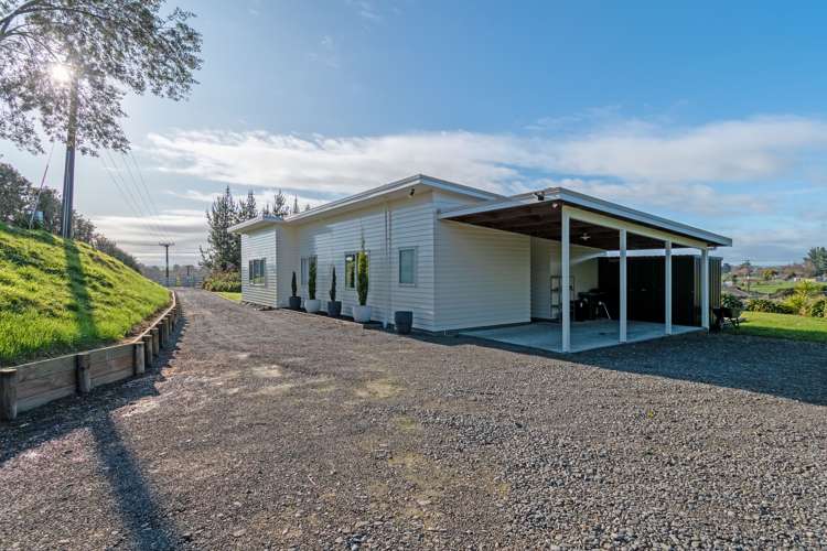 17 King Street Halcombe_7