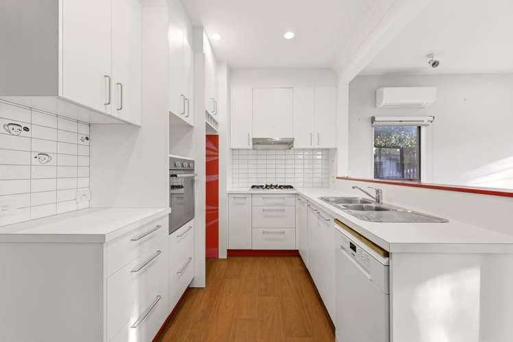 73 Smith Street Woolston_4