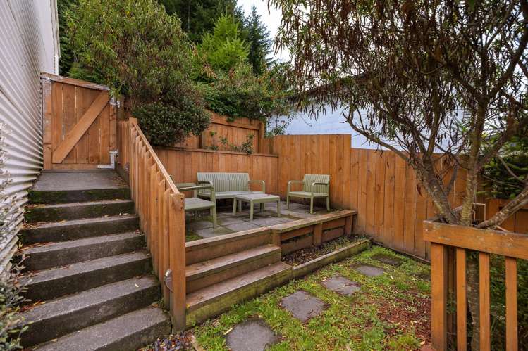 2a Bird Place Fernhill/Sunshine Bay_21