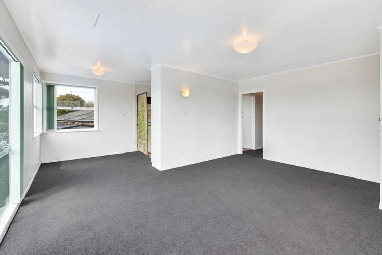 141 Flanshaw Road Te Atatu South_27