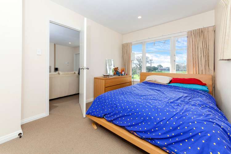 2/4 Boyd Avenue Royal Oak_4