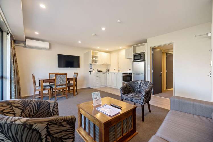 414/7 Adelaide Street Queenstown_2