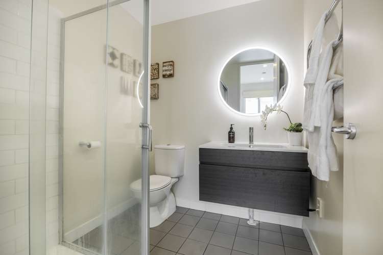 23 Fisher-Point Drive Auckland Central_16