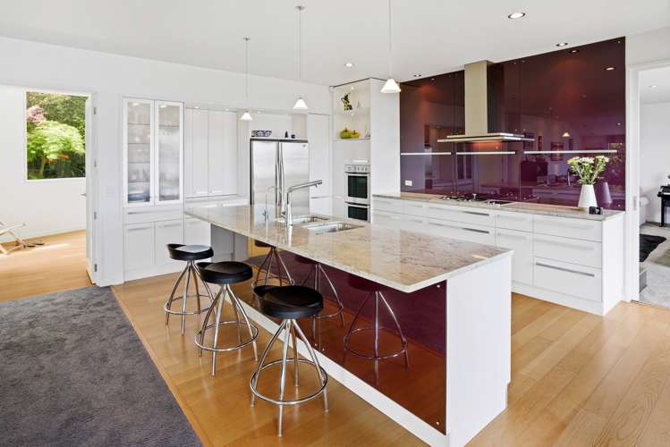 2 Victoria Road Stepneyville_17