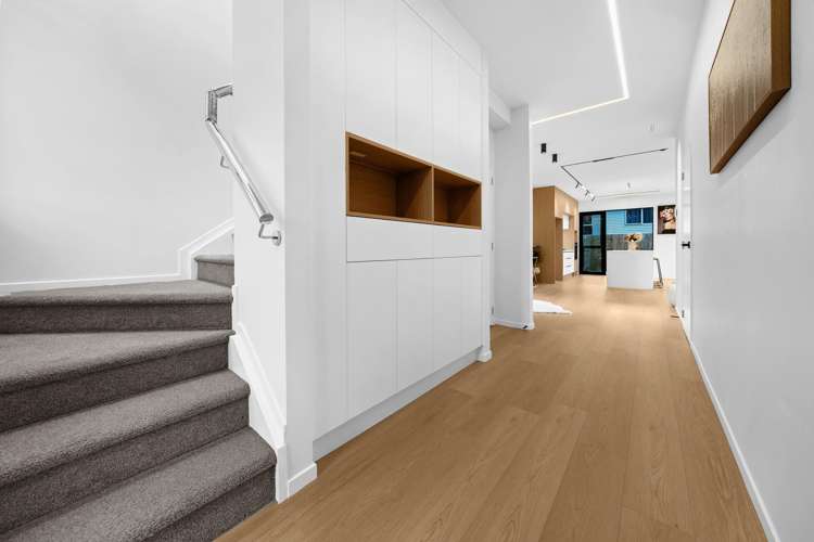 Lot 2&3/1 Imatra Place Sunnyhills_18