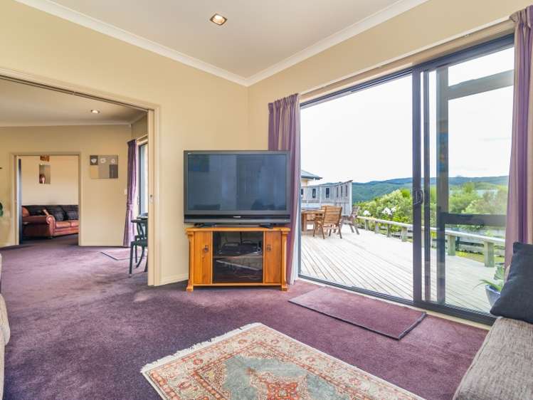 5 Marua Palm Grove Timberlea_13