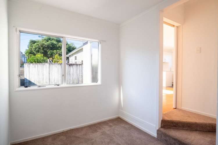 2/8 James Road Manurewa_5