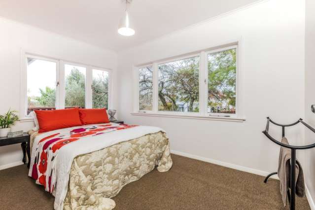 165 Edmonton Road Te Atatu South_4