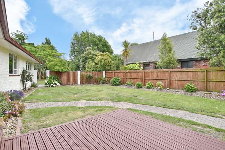 39 Gibbs Drive Woodend_13