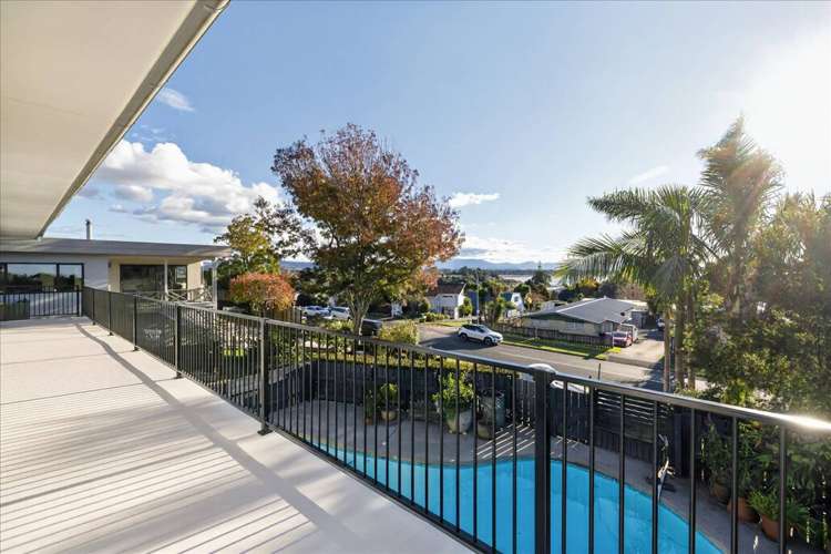 56 Anne Road Bellevue_8