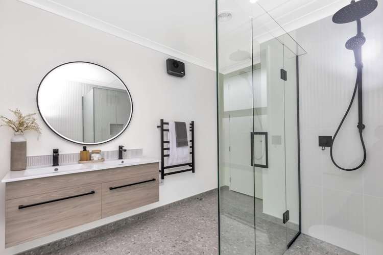 29 Candlesticks Crescent Lincoln_15