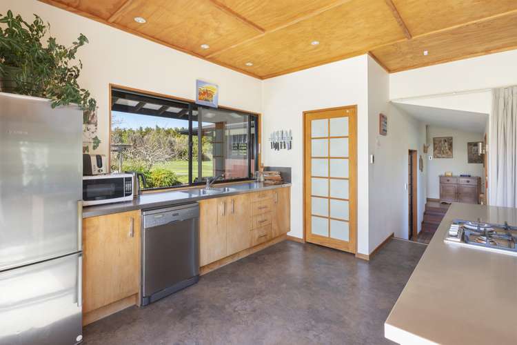 303 Gibbons Road Kaiwaka_13