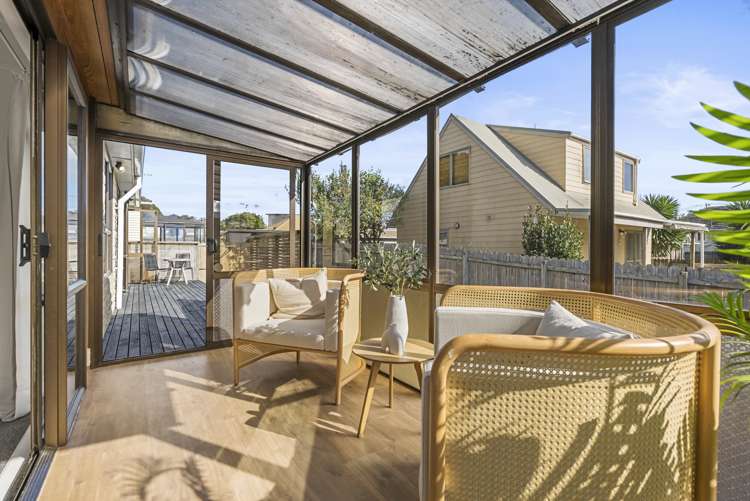 17 Waddell Avenue Point England_11