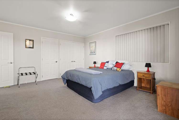 43 Seaview Road Cable Bay_21