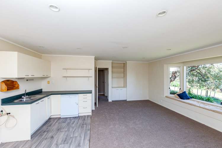 35 Trig Road Whitford_15