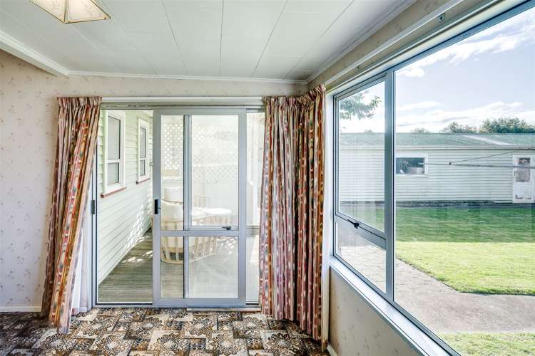 38 Wycliffe Street Onekawa_12