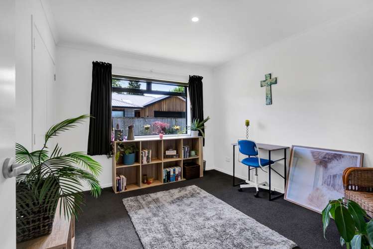 4 Mokihi Way Inglewood_17