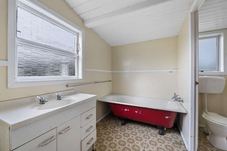 7 London Street Eltham_13