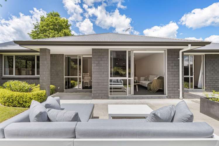 44 Inverness Drive_2