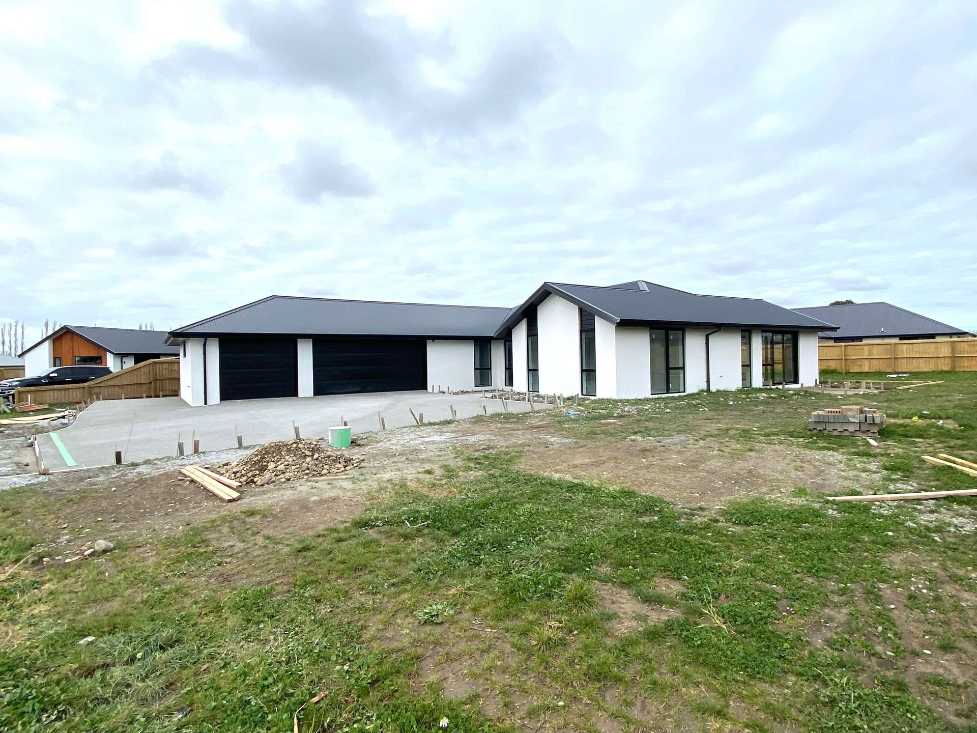 37 Suffolk Drive Kirwee_0