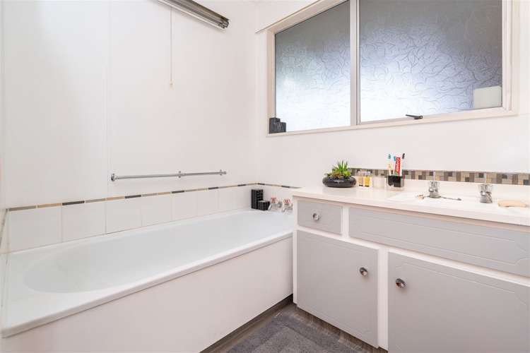 215 Union Street Milton_9