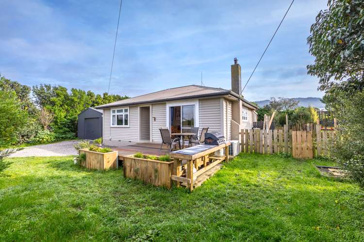 15 Birdwood Street Featherston_3