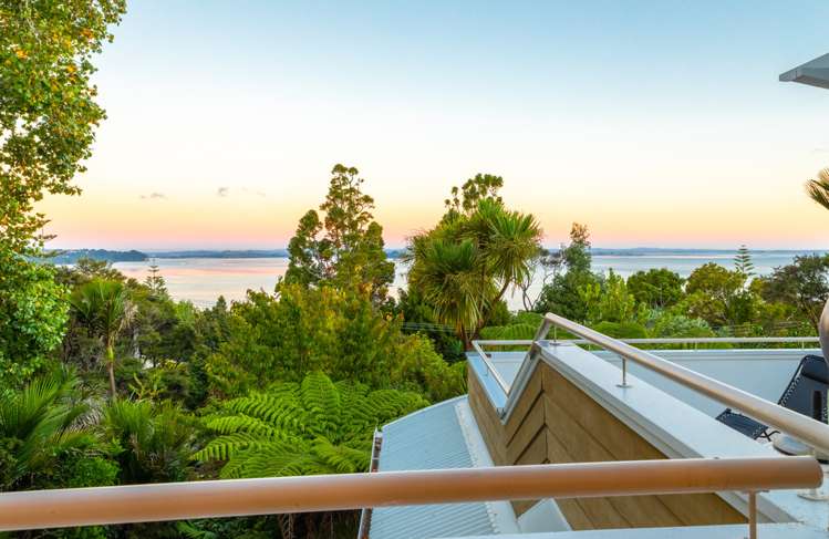 38 Takahe Road Titirangi_15