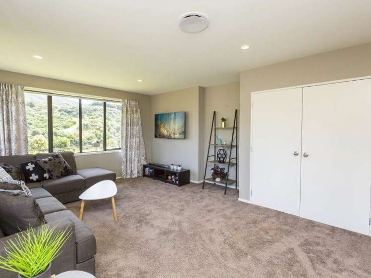 22 Garrett Place Riverstone Terraces_2