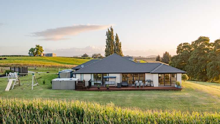 43 Ellicott Road Parawera_24