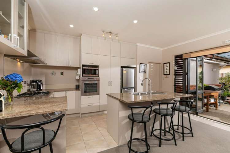 11 Ashurst Lane Greenhithe_8