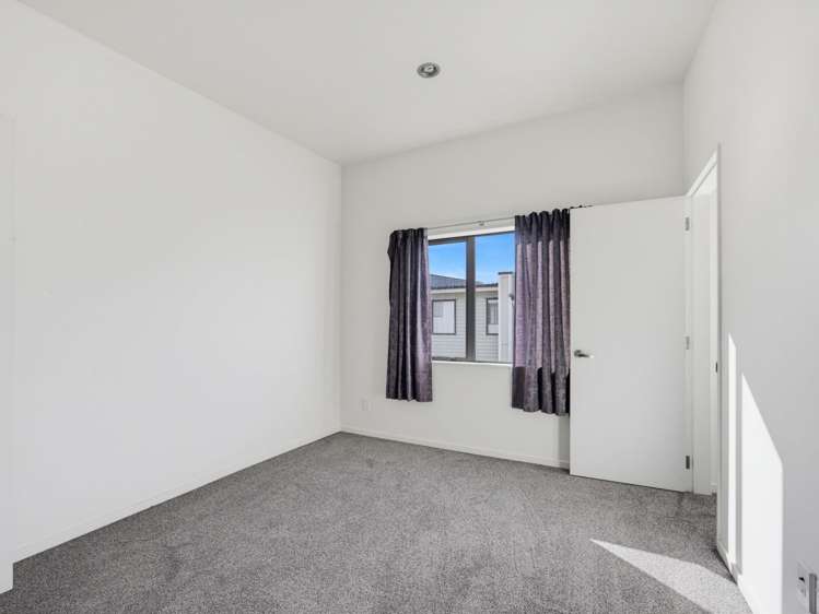 9/11 Gordon Place Newtown_6