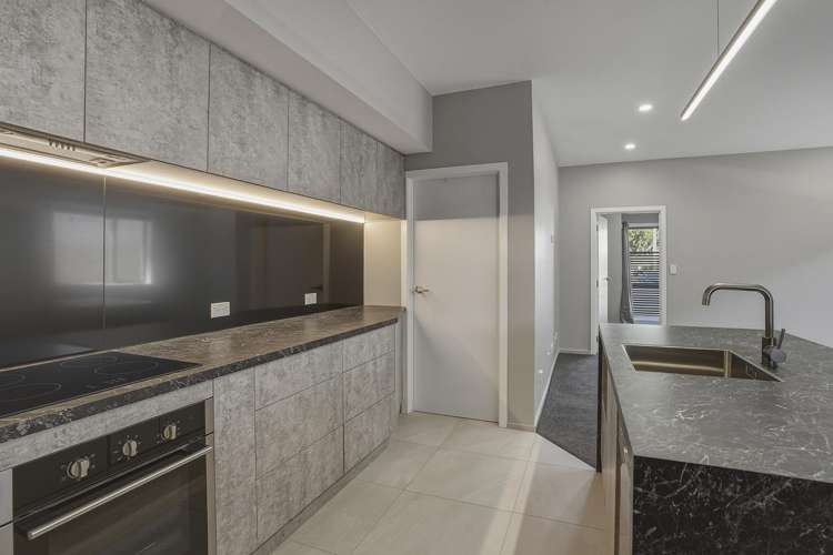 43 Bradshaw Street South Dunedin_24