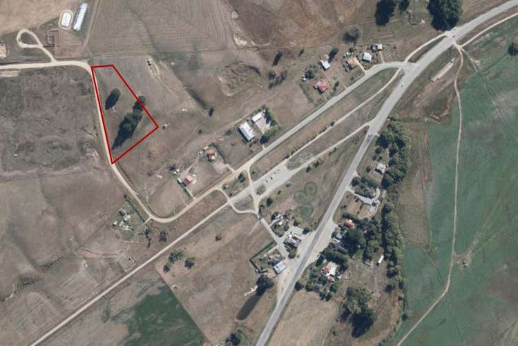 Lauder-Matakanui Road Omakau_0