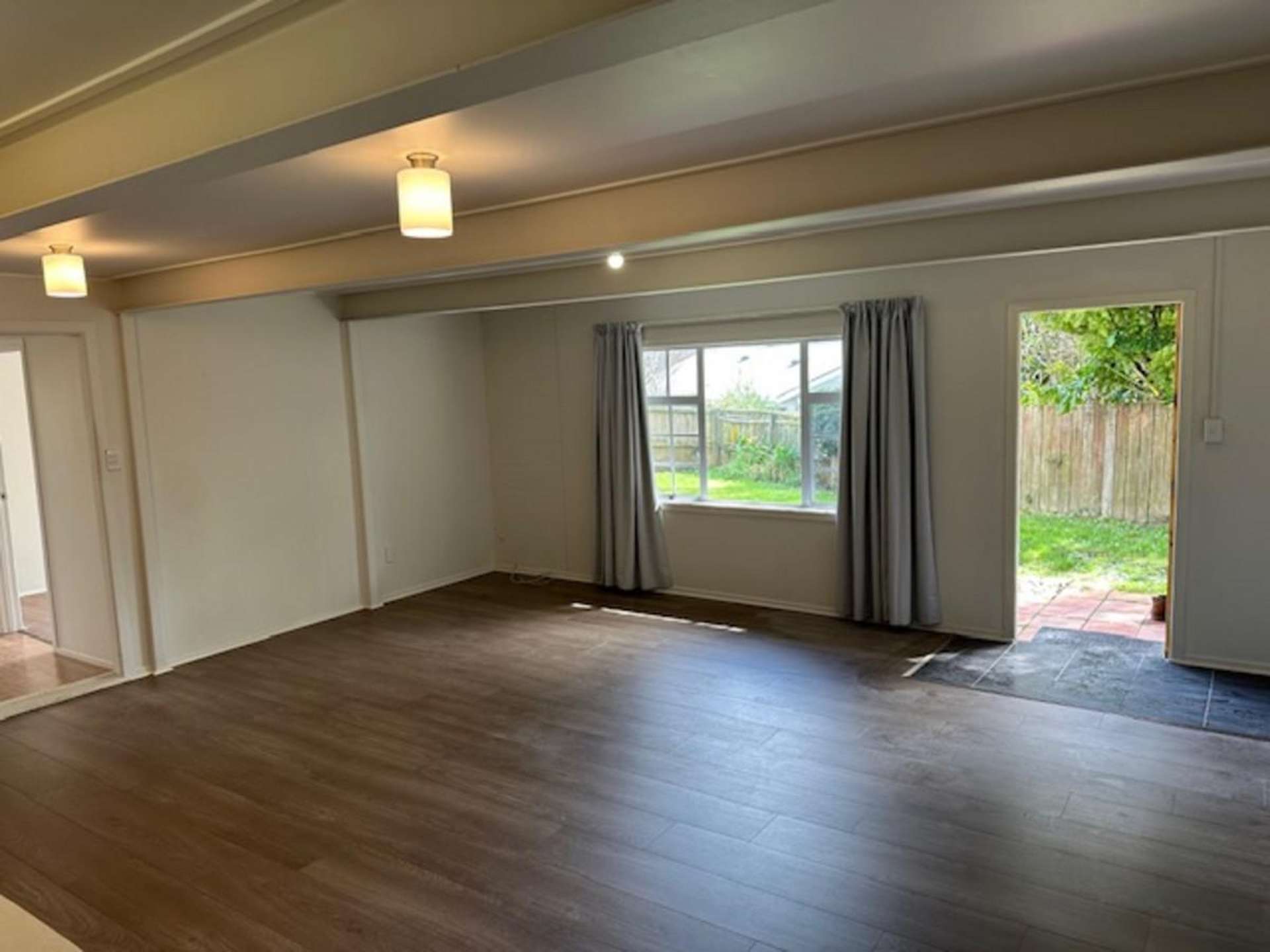 a/290 Rangatira Road Beach Haven_0