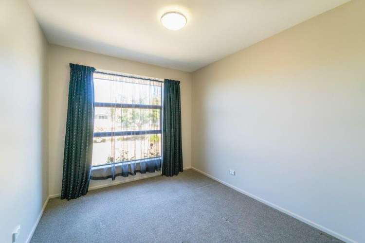 59 Somerville Crescent Aidanfield_14