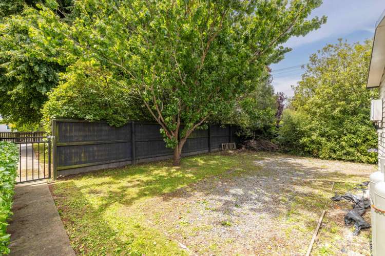 15 Attlee Crescent Bryndwr_17