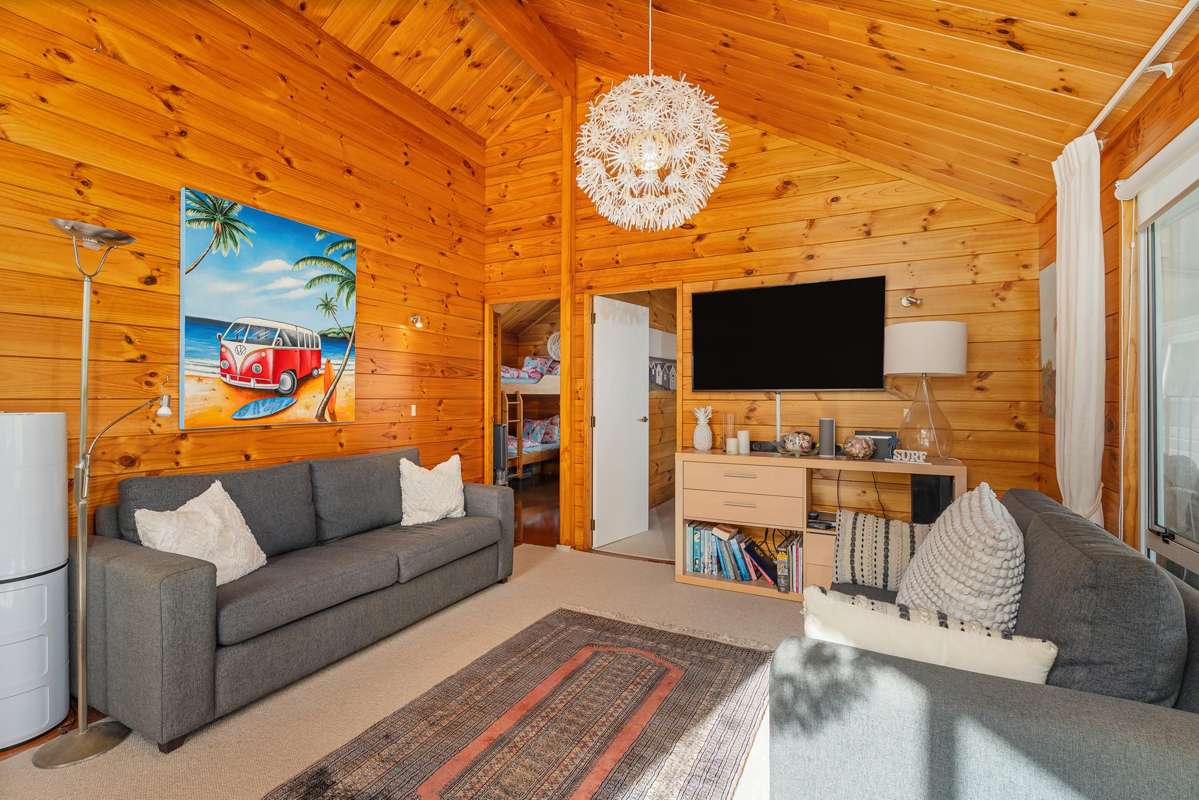 32 Kennedy Park Drive_5