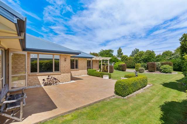 Back on the market - Vendors ready to move
