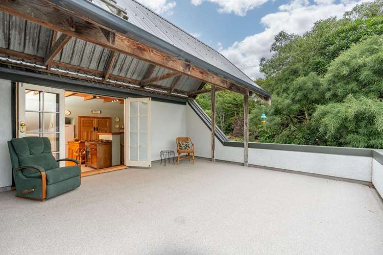 32, 34, 36 & 38 Moerangi Street Broad Bay_29