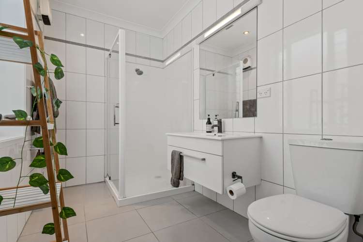 37 Wylie Street Glenholme_12