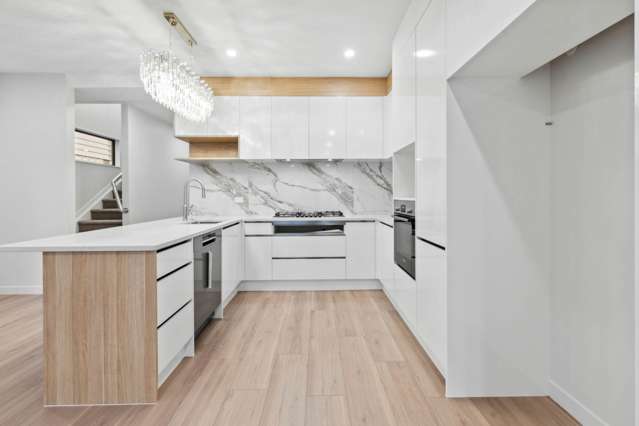 30A Hearth Street Flat Bush_1