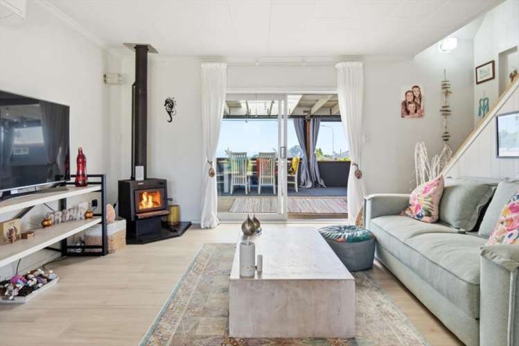 21 Whenuariri Place Maketu_13