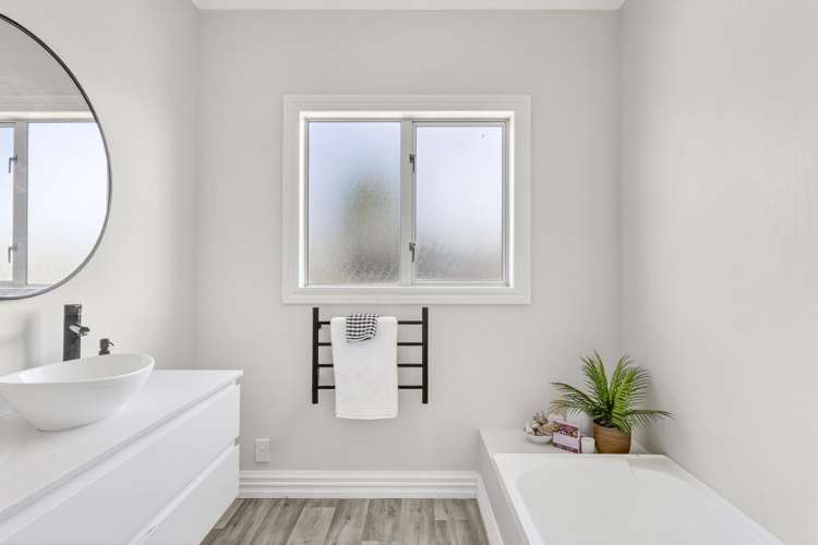 320 Seafund Road Wharepuhunga_16