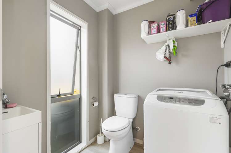 3/181 Knighton Road Hillcrest_8