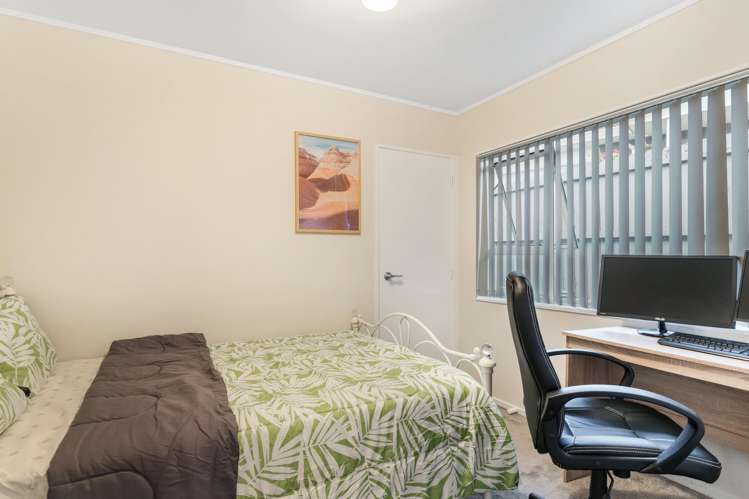 1/11 Kopara Place Clendon Park_14