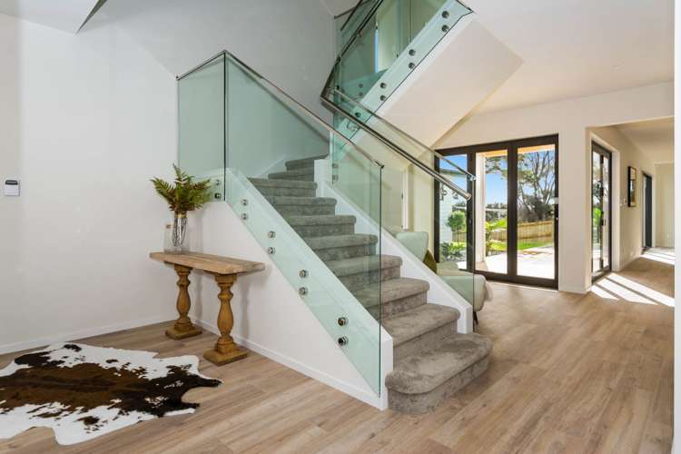 4 Highway View Lane Schnapper Rock_20