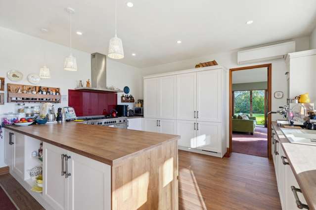 1402 North Eyre Road West Eyreton_4