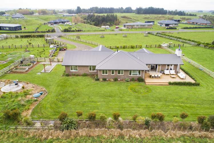 20 Highland View Drive Tokomaru_18